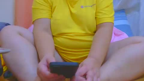 Snapshot of prettynhing chatting on October 25, 2025, 2:56 pm Nhing online show from October 25, 2025, 2:56 pm