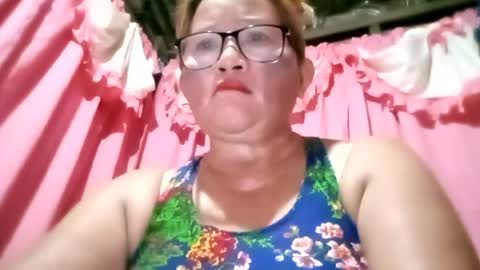 Snapshot of prettyrose01 chatting on June 11, 2026, 8:51 pm prettyrose01 online show from June 11, 2026, 8:51 pm