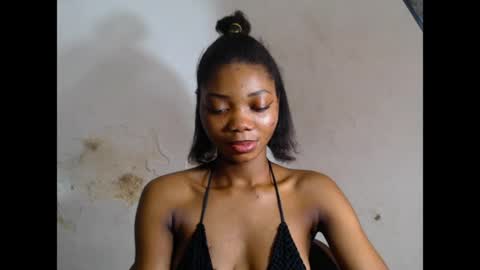 Snapshot of prettysexy6 chatting on April 17, 2026, 11:02 am prettysexy6 online show from April 17, 2026, 11:02 am