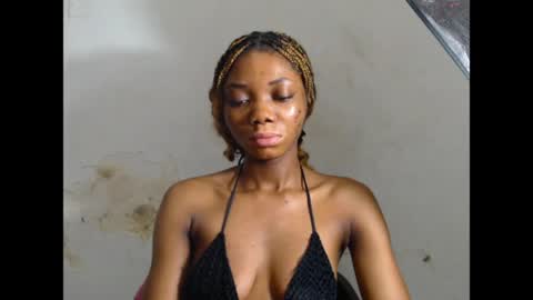 Snapshot of prettysexy6 chatting on May 16, 2026, 7:56 pm prettysexy6 online show from May 16, 2026, 7:56 pm