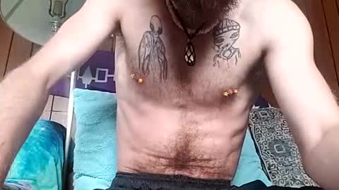 prettysolidd7 online show from December 3, 2024, 4:50 pm