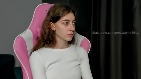 Snapshot of prettysomething chatting on February 18, 2025, 4:16 pm Sophie next stream will be at Monday i will wait you guys online show from February 18, 2025, 4:16 pm