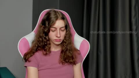 Snapshot of prettysomething chatting on February 21, 2025, 4:59 pm Sophie next stream will be at Monday i will wait you guys online show from February 21, 2025, 4:59 pm