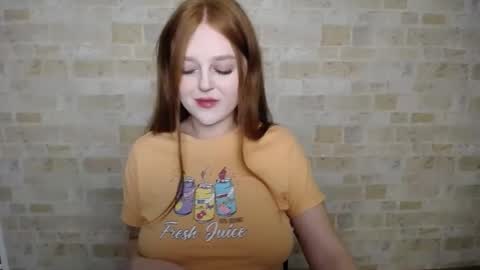 Snapshot of prettyvalerii_ chatting on February 6, 2025, 10:43 pm Valeri online show from February 6, 2025, 10:43 pm