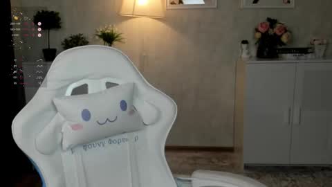 Snapshot of prettyyy_kitty chatting on November 12, 2025, 1:50 am Kitty online show from November 12, 2025, 1:50 am