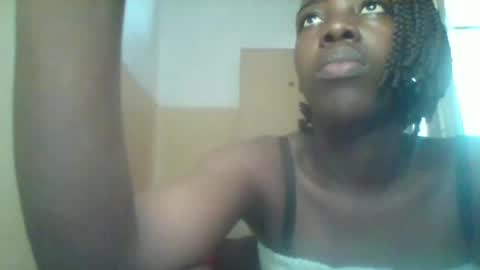 Snapshot of prettyzuzu chatting on September 20, 2025, 7:31 am prettyzuzu online show from September 20, 2025, 7:31 am