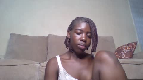 Snapshot of prettyzuzu chatting on September 25, 2025, 8:51 am prettyzuzu online show from September 25, 2025, 8:51 am