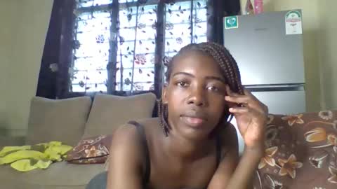 Snapshot of prettyzuzu chatting on September 26, 2025, 7:01 am prettyzuzu online show from September 26, 2025, 7:01 am