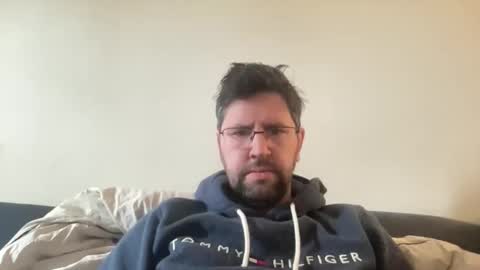 Snapshot of previewh chatting on March 17, 2026, 9:23 am PreviewH online show from March 17, 2026, 9:23 am