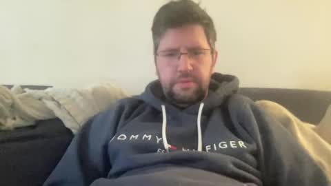 Snapshot of previewh chatting on April 6, 2026, 7:31 am PreviewH online show from April 6, 2026, 7:31 am