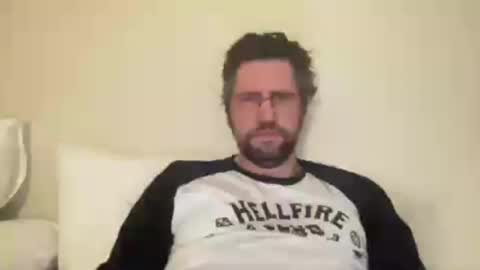 Snapshot of previewh chatting on May 14, 2026, 7:42 pm PreviewH online show from May 14, 2026, 7:42 pm