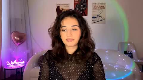 Snapshot of pricillalivsey chatting on May 16, 2026, 1:32 pm Sofi online show from May 16, 2026, 1:32 pm