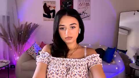 Snapshot of pricillalivsey chatting on July 3, 2026, 1:39 pm Sofi online show from July 3, 2026, 1:39 pm