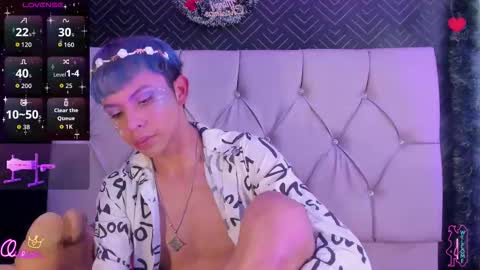 Snapshot of prince_apolo chatting on December 17, 2025, 8:59 pm Apolo online show from December 17, 2025, 8:59 pm