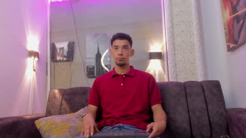 prince_arthur77 online show from January 15, 2025, 12:47 pm