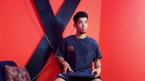 Snapshot of prince_arthur77 chatting on February 5, 2026, 2:33 pm prince_arthur77 online show from February 5, 2026, 2:33 pm