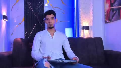 prince_arthur77 online show from July 2, 2026, 3:29 pm