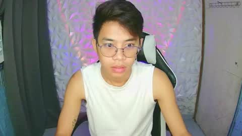 Snapshot of prince_harrison chatting on October 17, 2025, 7:05 pm prince_harrison online show from October 17, 2025, 7:05 pm