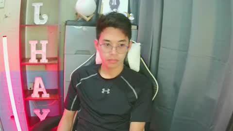 Snapshot of prince_harrison chatting on December 3, 2025, 5:00 pm prince_harrison online show from December 3, 2025, 5:00 pm