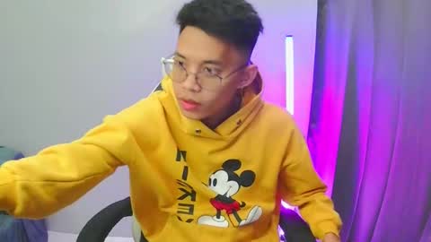 Snapshot of prince_harrison chatting on February 18, 2026, 4:47 pm prince_harrison online show from February 18, 2026, 4:47 pm