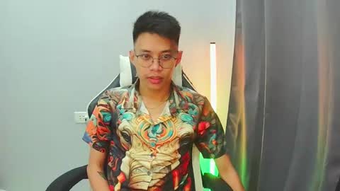 Snapshot of prince_harrison chatting on February 19, 2026, 5:53 pm prince_harrison online show from February 19, 2026, 5:53 pm