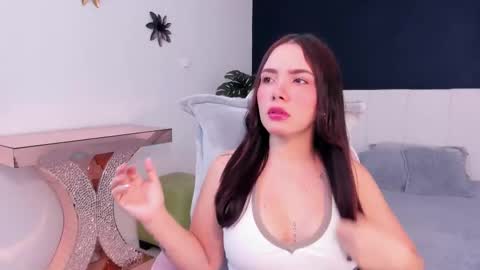 Snapshot of prince_mia2 chatting on February 20, 2026, 12:16 pm Mia online show from February 20, 2026, 12:16 pm