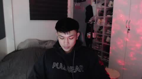 Snapshot of princeadrianx chatting on June 28, 2026, 4:35 pm Prince Adrian online show from June 28, 2026, 4:35 pm