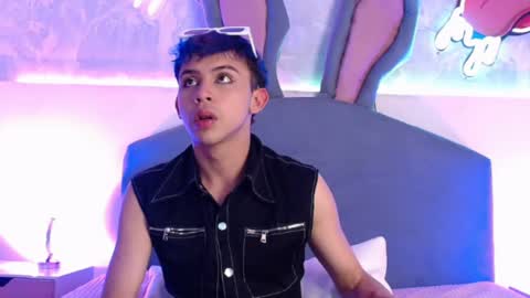 Prince  online show from November 21, 2025, 9:57 pm