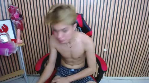 princes_henry online show from February 9, 2025, 5:50 am