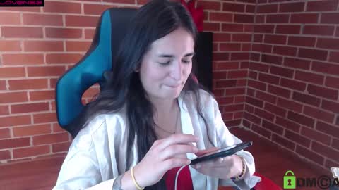 Leia online show from December 1, 2025, 3:39 pm