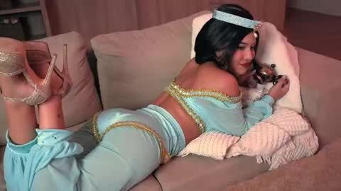Snapshot of princess_and_papi chatting on October 24, 2025, 9:11 pm princess_and_papi online show from October 24, 2025, 9:11 pm