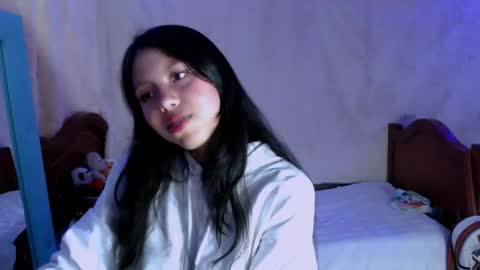  Elia  online show from December 5, 2025, 8:16 pm