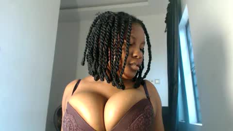 Karina online show from April 16, 2026, 8:04 am