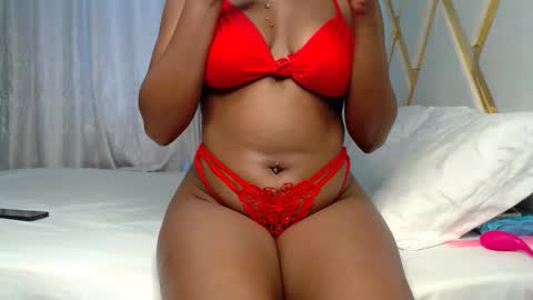 Snapshot of princess_princessa chatting on January 19, 2026, 7:01 am princess_princessa online show from January 19, 2026, 7:01 am