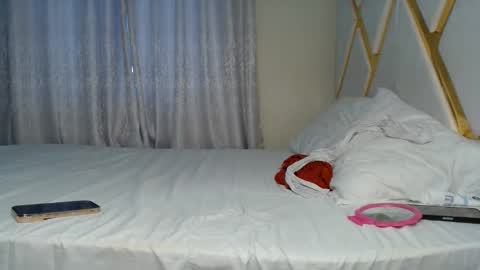 Snapshot of princess_princessa chatting on February 2, 2026, 9:19 am princess_princessa online show from February 2, 2026, 9:19 am