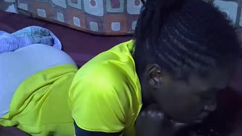 Snapshot of princess_scovia chatting on October 16, 2025, 3:07 am princess_scovia online show from October 16, 2025, 3:07 am