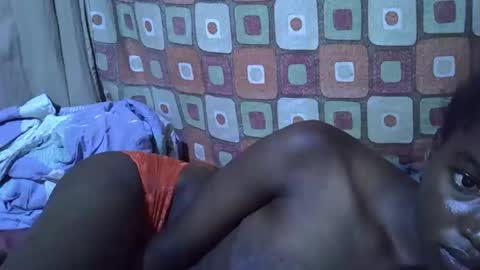 Snapshot of princess_scovia chatting on October 20, 2025, 7:31 am princess_scovia online show from October 20, 2025, 7:31 am