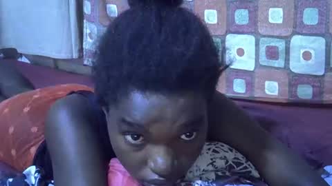 Snapshot of princess_scovia chatting on October 27, 2025, 8:07 am princess_scovia online show from October 27, 2025, 8:07 am