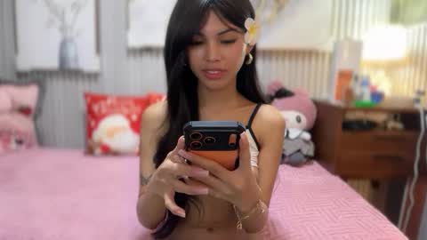 Snapshot of princess_stellaxx chatting on October 22, 2025, 5:13 pm Estela online show from October 22, 2025, 5:13 pm
