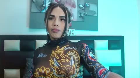 Snapshot of princess_violetx chatting on October 21, 2025, 9:37 pm princess_violetx online show from October 21, 2025, 9:37 pm