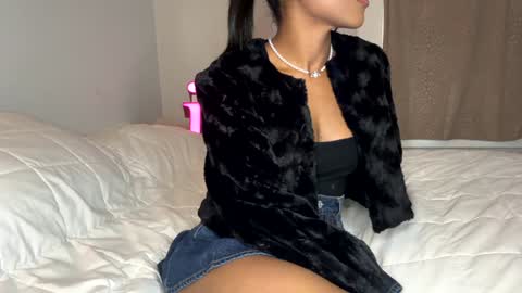 Princess Aleah online show from December 7, 2024, 7:32 pm