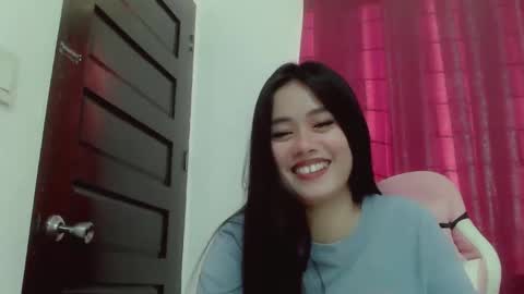 Snapshot of princessaliana chatting on December 4, 2024, 8:12 am princessaliana online show from December 4, 2024, 8:12 am