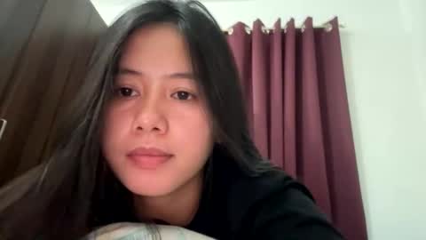 Snapshot of princessaliana chatting on December 18, 2024, 12:40 pm princessaliana online show from December 18, 2024, 12:40 pm