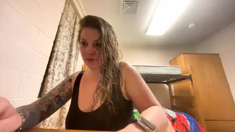 Daisy online show from April 8, 2026, 3:28 am