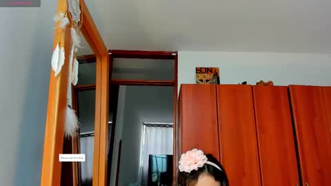 princessmariana25 online show from March 27, 2026, 5:34 pm