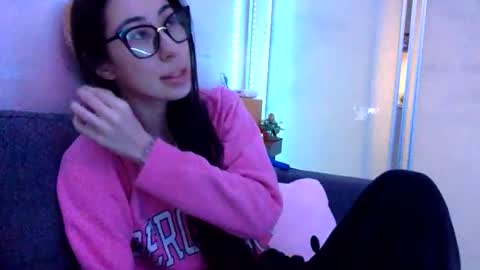 PrincessPinky444 online show from December 15, 2025, 2:49 am