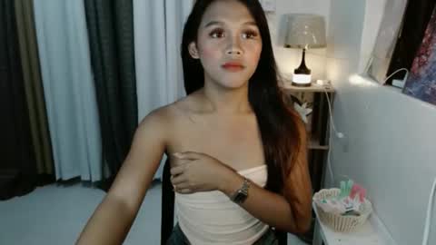 Snapshot of princessrynn chatting on February 4, 2026, 10:10 am princessrynn online show from February 4, 2026, 10:10 am