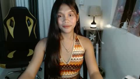 Snapshot of princessrynn chatting on February 7, 2026, 10:57 pm princessrynn online show from February 7, 2026, 10:57 pm