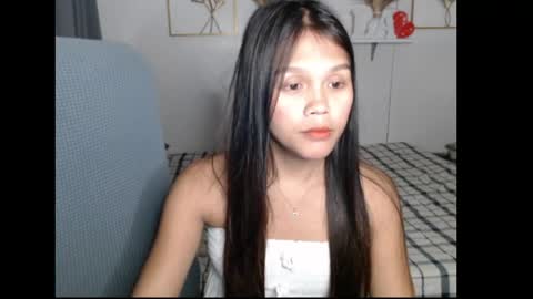 Snapshot of princessrynn chatting on May 31, 2026, 12:34 pm princessrynn online show from May 31, 2026, 12:34 pm