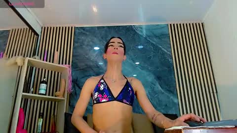 Snapshot of priscilarainbow chatting on November 9, 2025, 9:35 pm priscilarainbow online show from November 9, 2025, 9:35 pm